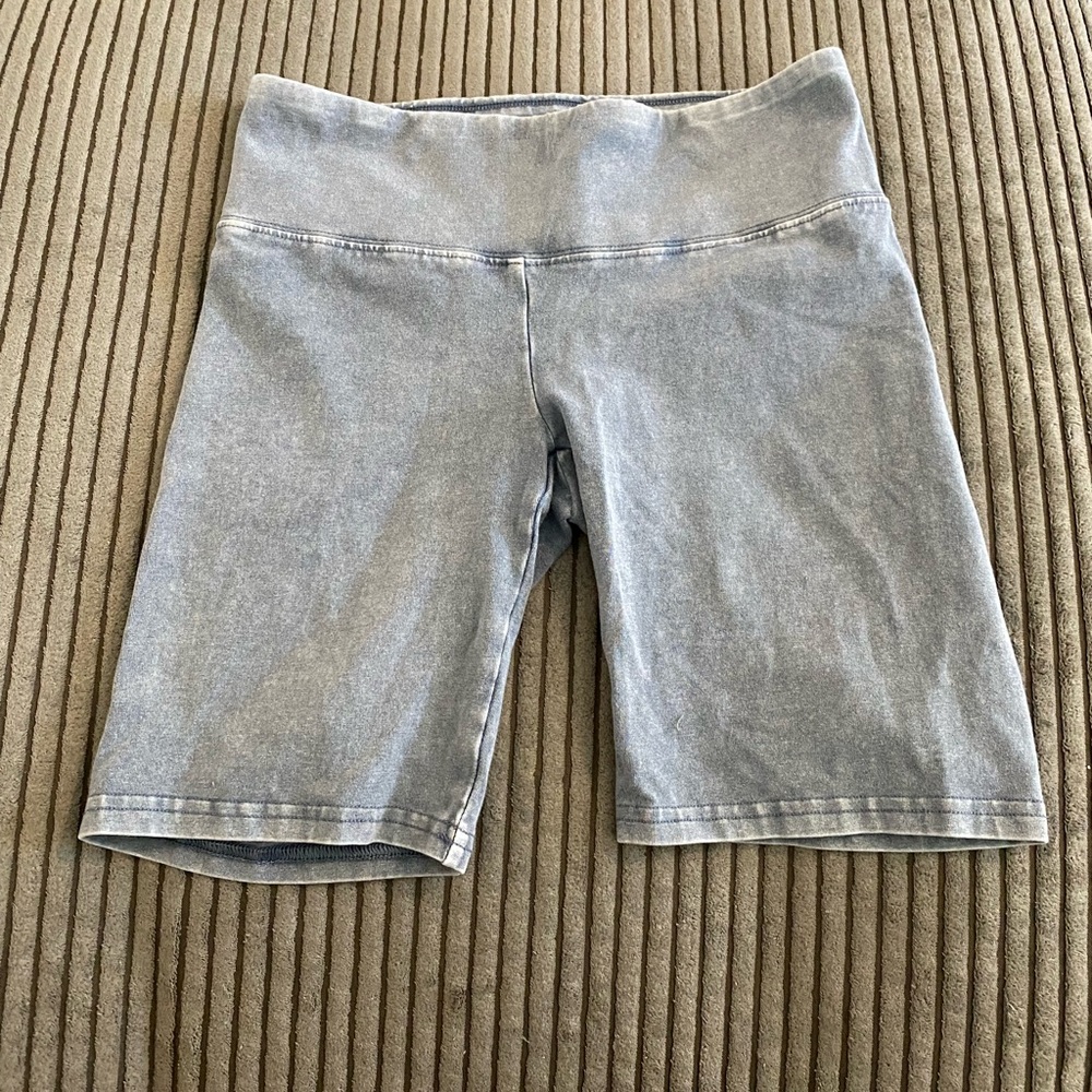 TNA WASHED OUT BLACK BIKER SHORTS